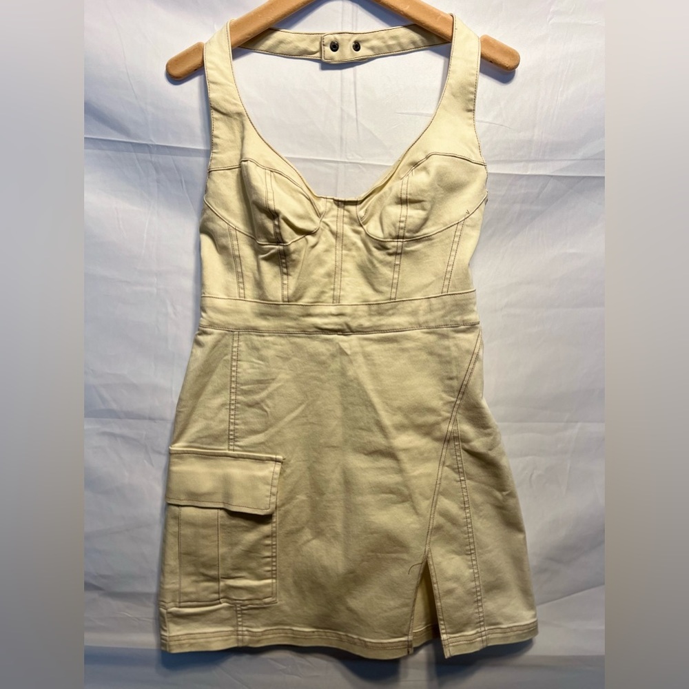 URBAN OUTFITTERS